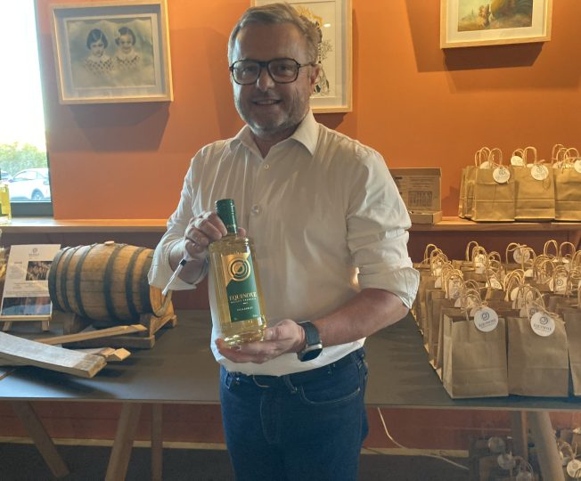 Maison Ansac, représentée par son directeur général Sébastien Trézeux, a organisé une soirée de lancement dans la brasserie La Débauche à Angoulême. 