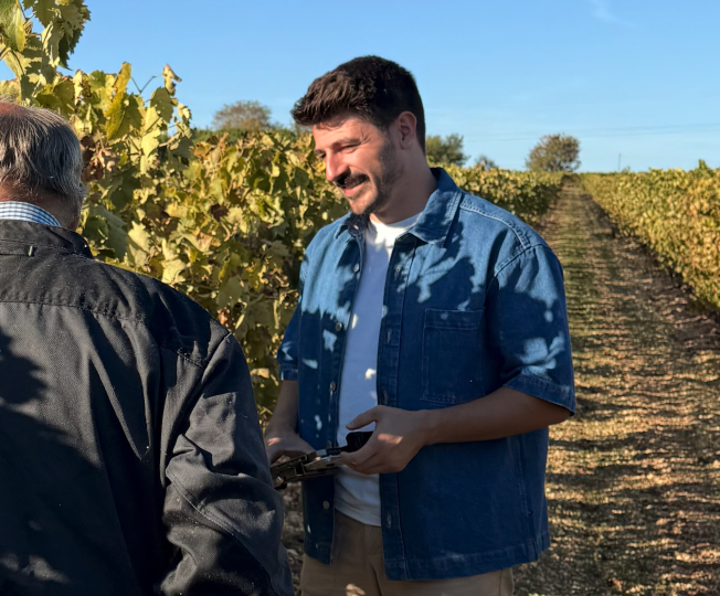 Enfant du terroir charentais, Pierre Fort met ses compétences en marketing et communication au profit des producteurs locaux.