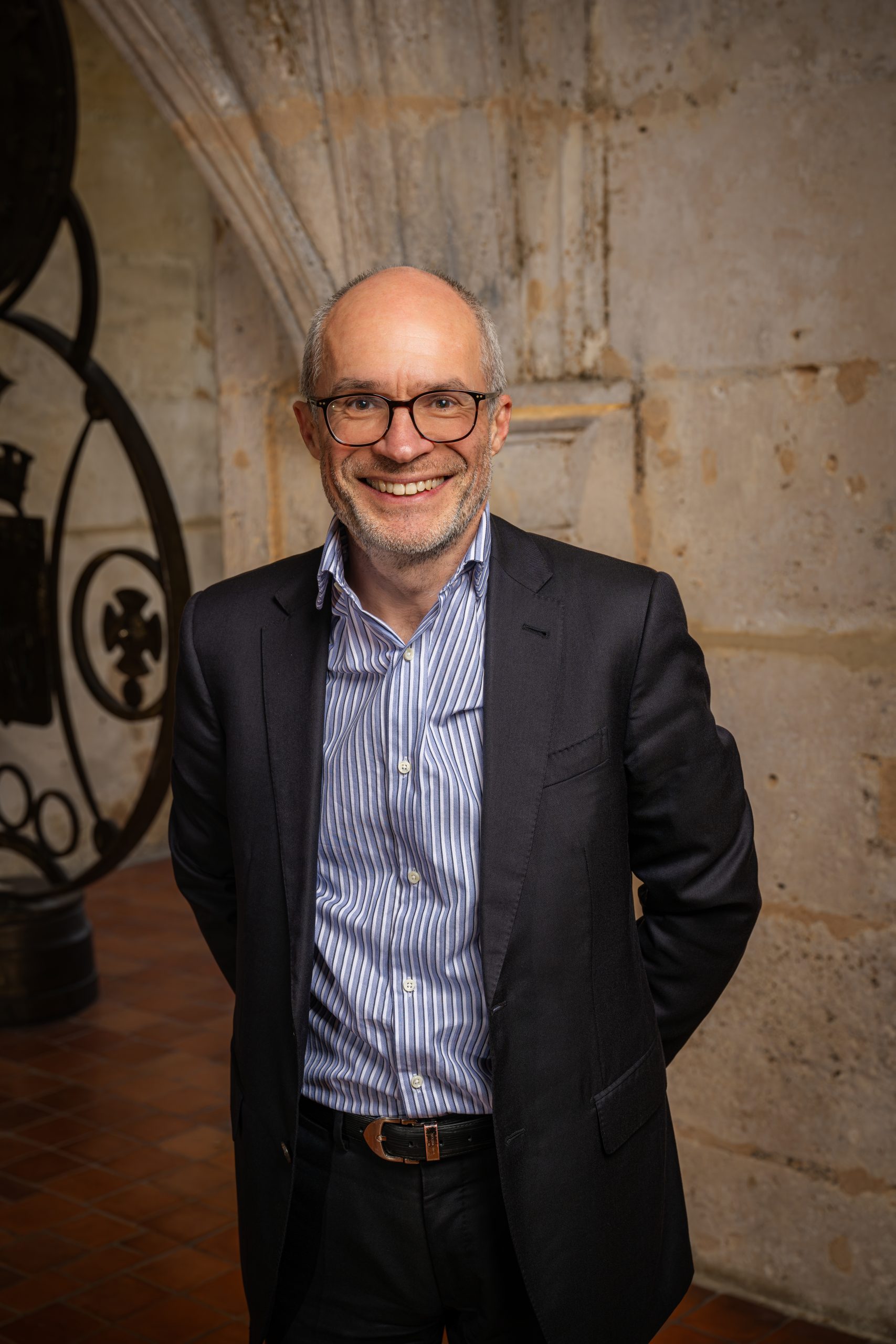 Richard Costa-Savelli a consacré l'essentiel de sa carrière aux vins et spiritueux, notamment chez Moët & Chandon, Hennessy et au sein d'une coopérative champenoise, avant de rejoindre Courvoisier il y a six ans.
